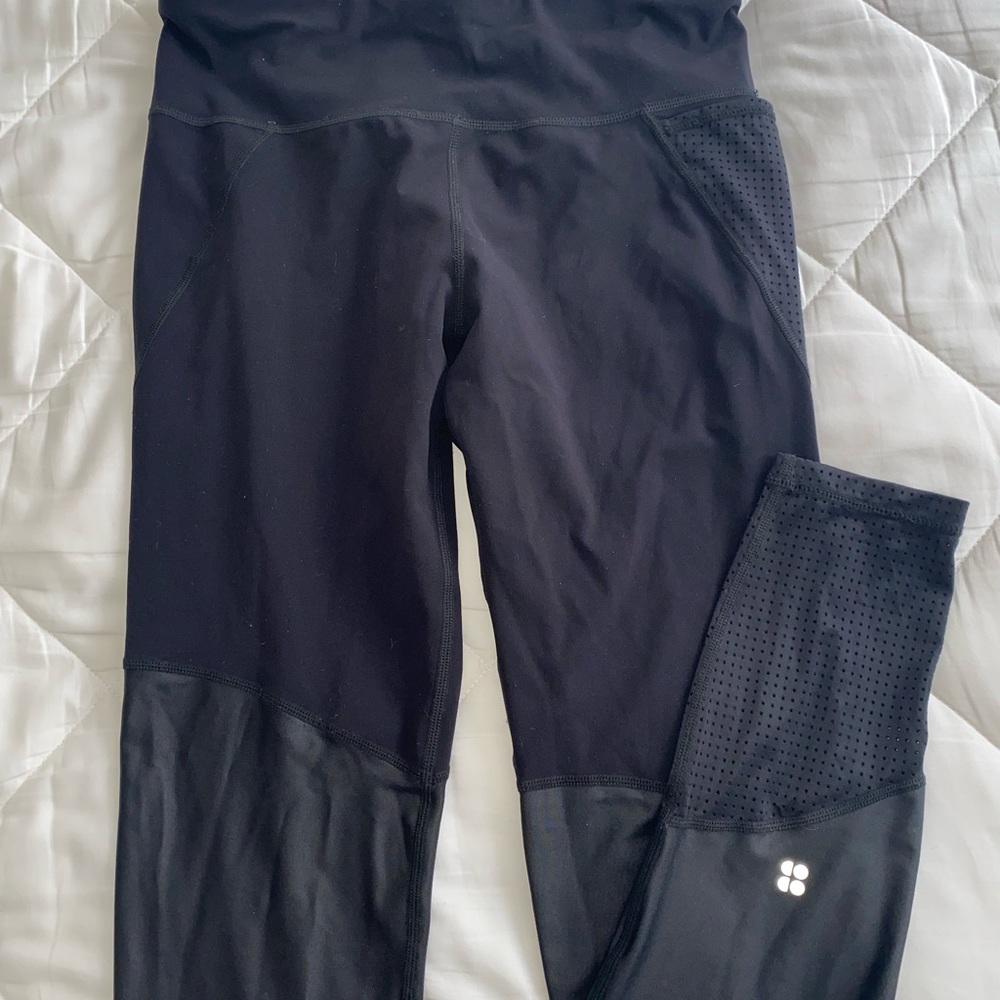 Full length leggings worn once